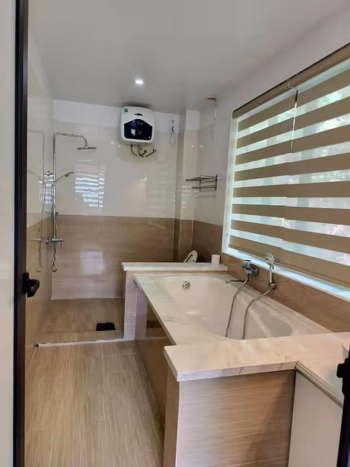 Catba Backpackers Hostel & Pool Bar Chan Chau Room photo