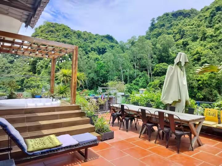 Catba Backpackers Hostel & Pool Bar Chan Chau Room photo